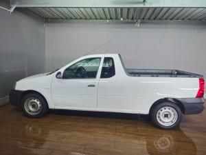 Nissan NP200 1.6i - Image 5