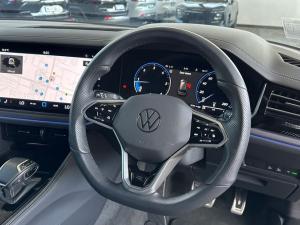 Volkswagen Touareg V6 TDI R-Line - Image 18