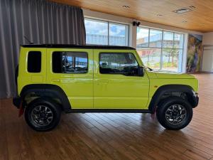 Suzuki Jimny 1.5 GLX AllGrip 5-door manual - Image 7