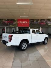Isuzu D-Max 1.9TD Extended cab LS auto - Image 6