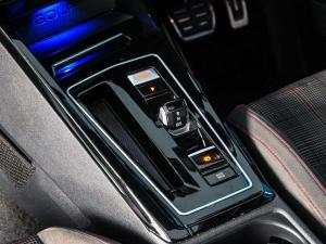 Volkswagen Golf GTI Jacara Edition - Image 12