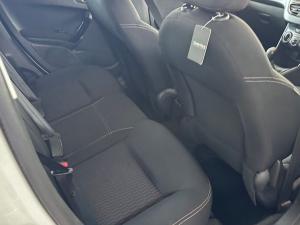 Peugeot 208 1.2 Active - Image 10