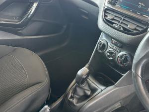 Peugeot 208 1.2 Active - Image 20