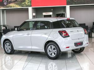 Suzuki Swift 1.2 GL+ auto - Image 4