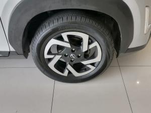 Nissan Magnite 1.0 Turbo Acenta Plus auto - Image 9