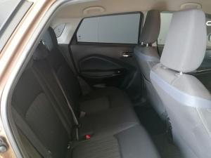 Suzuki Baleno 1.5 GLX auto - Image 11