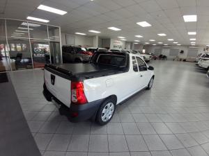 Nissan NP200 1.6i safety pack (aircon) - Image 2