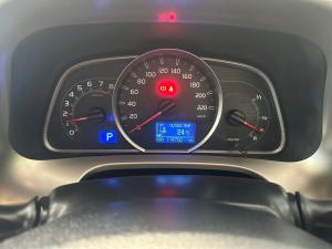 Toyota RAV4 2.0 GX auto - Image 11