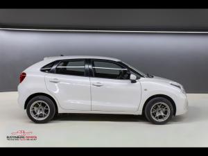 Toyota Starlet 1.4 Xi - Image 3