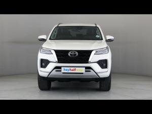 Toyota Fortuner 2.8GD-6 4x4 VX - Image 6