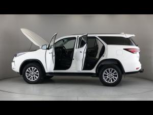 Toyota Fortuner 2.8GD-6 4x4 VX - Image 11