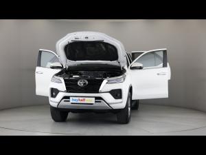 Toyota Fortuner 2.8GD-6 4x4 VX - Image 13
