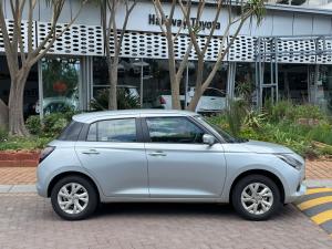 Suzuki Swift 1.2 GL+ auto - Image 3