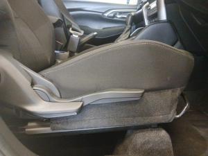 Toyota Urban Cruiser 1.5 XS - Image 17