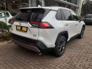 Toyota RAV4 2.5 VX Hybrid CVT E-FOUR - Image 2