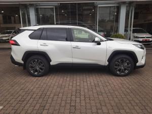 Toyota RAV4 2.5 VX Hybrid CVT E-FOUR - Image 3