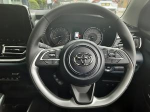 Toyota Starlet 1.5 XR automatic - Image 8