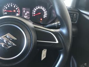 Suzuki Swift 1.2 GL+ CVT - Image 10