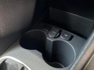 Volkswagen Polo Vivo 1.6 Style - Image 11