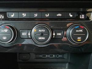 Volkswagen Tiguan 2.0 TDI Comfortline 4/MOT DSG - Image 9