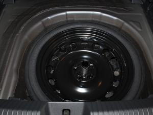 Volkswagen Taigo 1.0 TSI Life DSG - Image 9