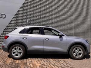 Audi Q3 35 Tfsi S Tronic - Image 3