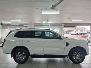 Ford Everest 2.0D BI-TURBO XLT automatic - Image 4