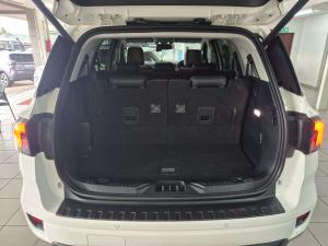 Ford Everest 2.0D BI-TURBO XLT automatic - Image 6