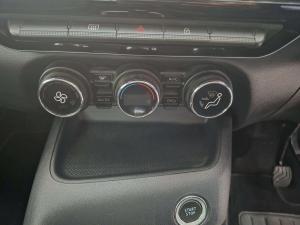 Nissan Magnite 1.0 Acenta AMT - Image 17