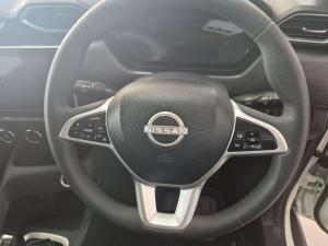 Nissan Magnite 1.0 Acenta AMT - Image 18