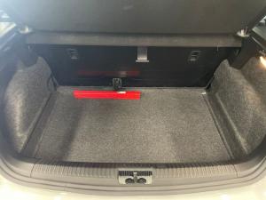 Volkswagen Polo Vivo hatch 1.4 Life - Image 5