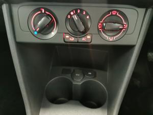 Volkswagen Polo Vivo hatch 1.4 - Image 18