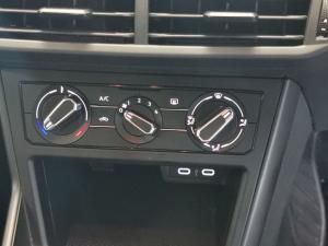 Volkswagen Polo hatch 1.0TSI - Image 15