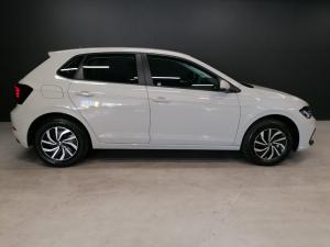 Volkswagen Polo hatch 1.0TSI - Image 8