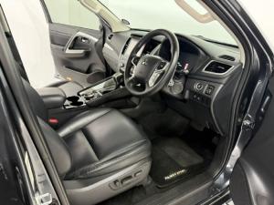 Mitsubishi Pajero Sport 2.4DI-D 4x4 - Image 10