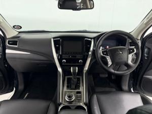 Mitsubishi Pajero Sport 2.4DI-D 4x4 - Image 11