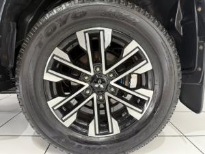 Mitsubishi Pajero Sport 2.4DI-D 4x4 - Image 13