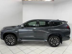 Mitsubishi Pajero Sport 2.4DI-D 4x4 - Image 3