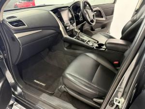 Mitsubishi Pajero Sport 2.4DI-D 4x4 - Image 7