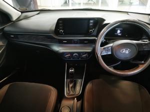 Hyundai i20 1.4 Motion auto - Image 4