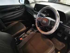Hyundai i20 1.4 Motion auto - Image 5