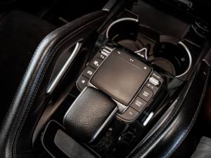 Mercedes-Benz GLE GLE300d 4Matic - Image 13