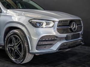 Mercedes-Benz GLE GLE300d 4Matic - Image 15