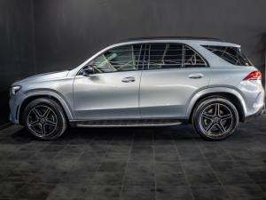 Mercedes-Benz GLE GLE300d 4Matic - Image 17