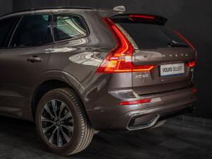 Volvo XC60 B5 AWD Plus Dark - Image 10
