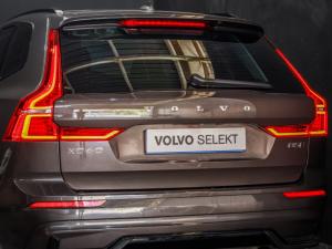 Volvo XC60 B5 AWD Plus Dark - Image 11