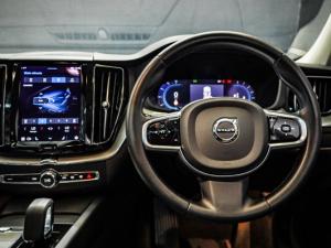 Volvo XC60 B5 AWD Plus Dark - Image 20