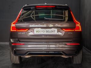 Volvo XC60 B5 AWD Plus Dark - Image 7