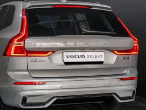 Volvo XC60 B5 AWD Plus Dark - Image 11