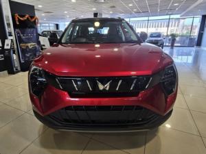Mahindra XUV 3XO 1.2T AX5 auto - Image 2